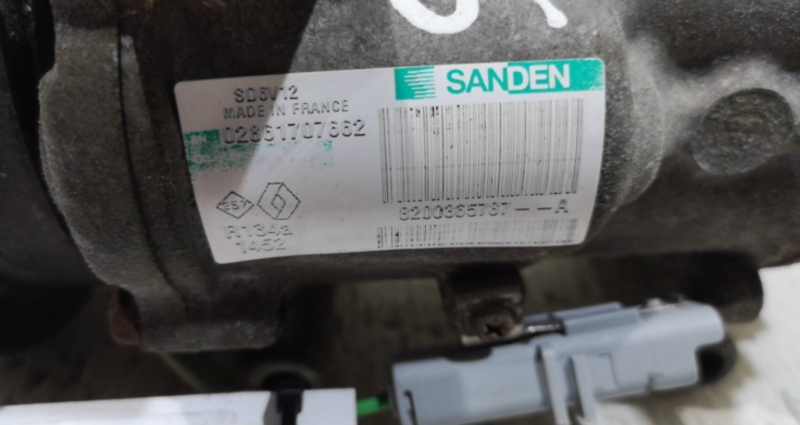 Compressor do Ar condicionado RENAULT CLIO III (BR0/1, CR0/1) | 05 -  Imagem-3