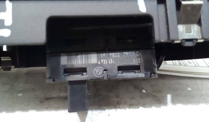 Botão Vidros BMW 1 (E87) | 03 - 13 Imagem-1