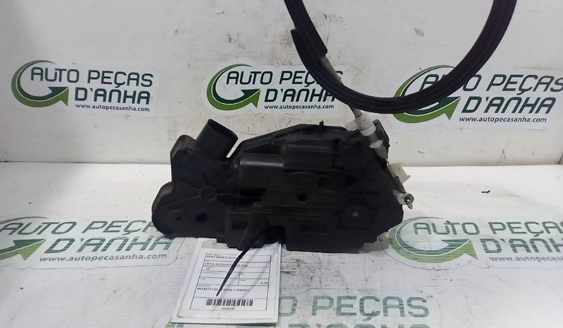 Fecho da Porta Frente Esq SEAT - ID S_66192