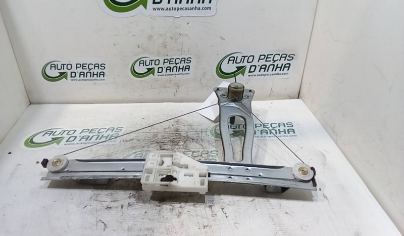 Elevador Trás Dto CITROEN C3 I (FC_, FN_) | 02 -  Imagem-1