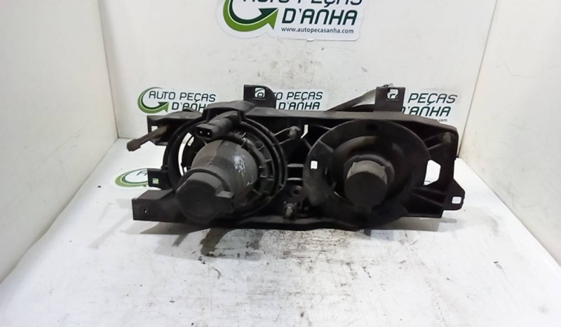 Ótica Esq BMW 5 (E34) | 87 - 95 Imagem-1