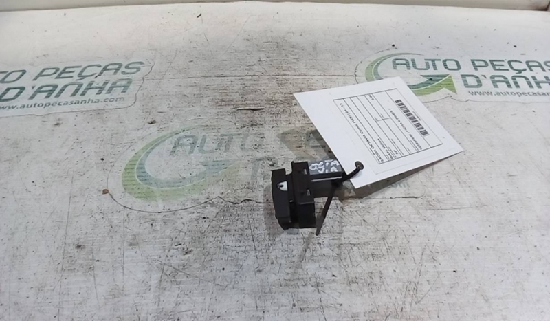 Botão Vidros SKODA OCTAVIA II Combi (1Z5) | 04 - 13 Imagem-1