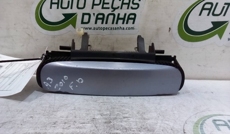 Puxador Exterior Porta Frente Dta AUDI - ID S_67802