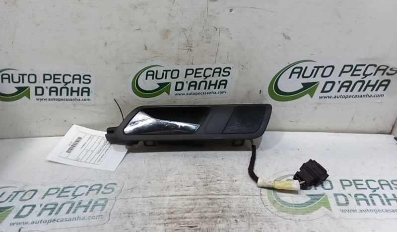 Puxador Interior Trás Esq VOLKSWAGEN - ID S_67808