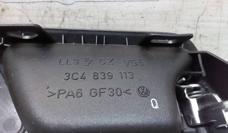 Puxador Interior Trás Esq VOLKSWAGEN PASSAT Variant (3C5) | 05 - 11 Imagem-2