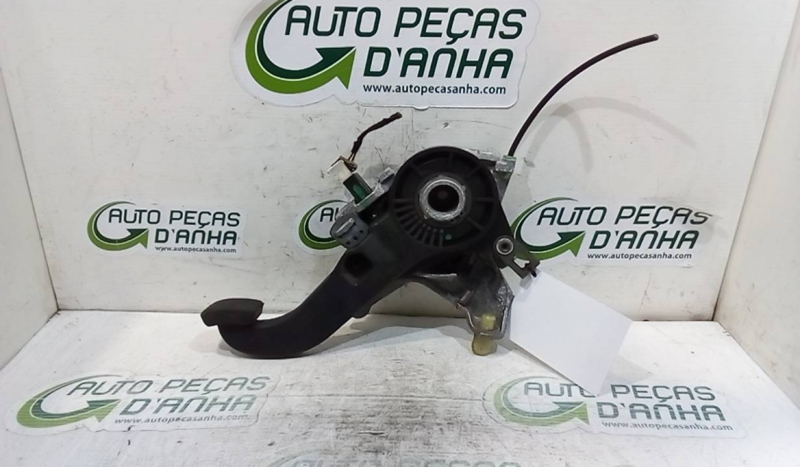 Travão de Mão MERCEDES-BENZ - ID S_68135