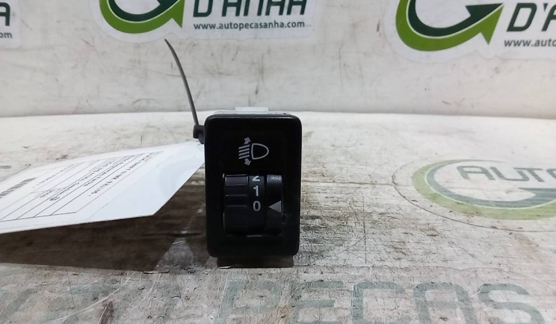 Botão Regulação Faróis SUZUKI - ID S_68413