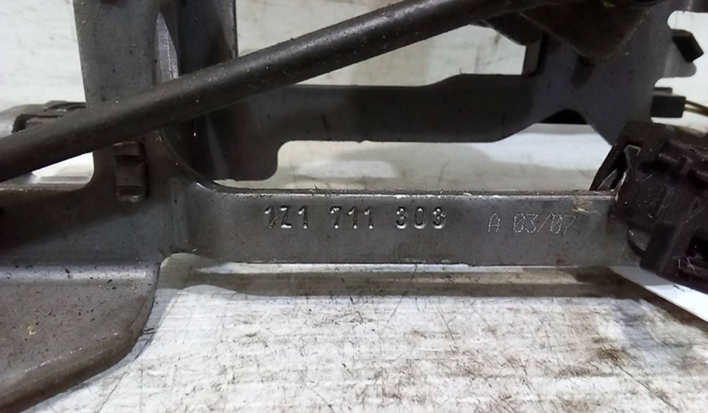 Travão de Mão SKODA OCTAVIA II Combi (1Z5) | 04 - 13 Imagem-1