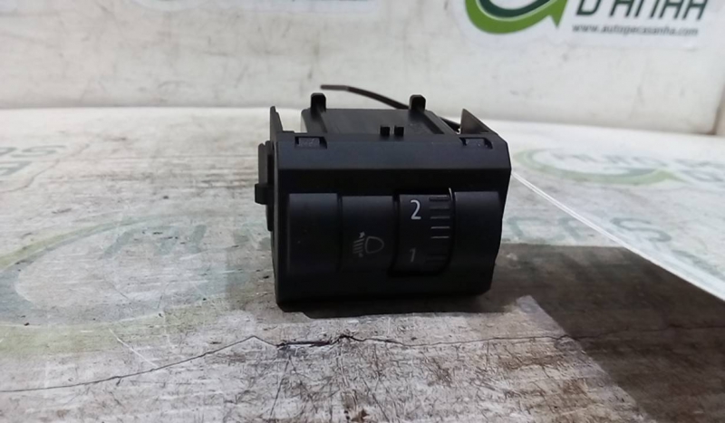 Botão Regulação Faróis SKODA - ID S_68506