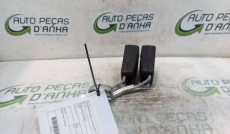 Engate Cinto Trás Esq VOLKSWAGEN - ID S_68576