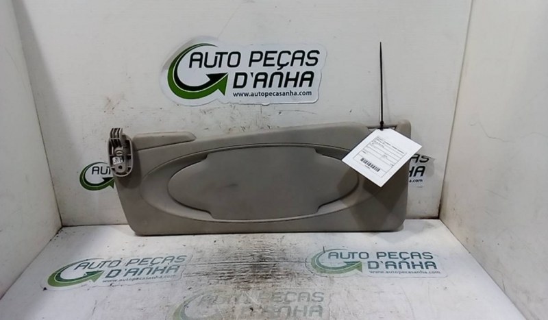 Pala de Sol Esq RENAULT - ID S_68638