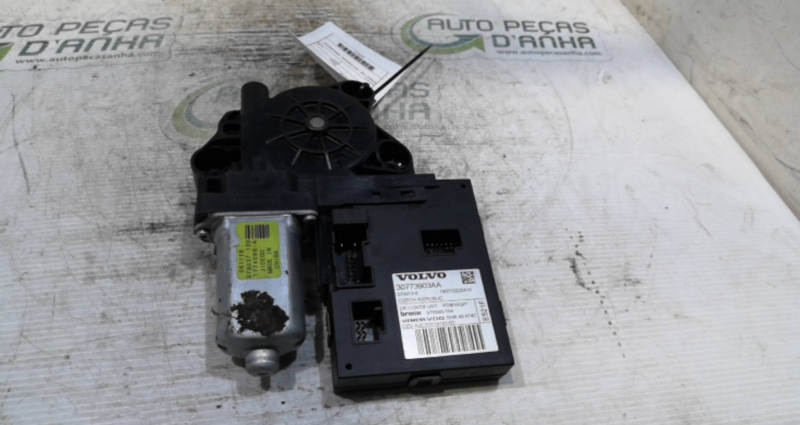 Motor elevador frt drt VOLVO - ID S_68712