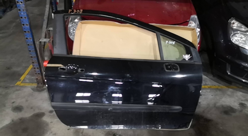 Porta Frente Dto PEUGEOT - ID S_68733