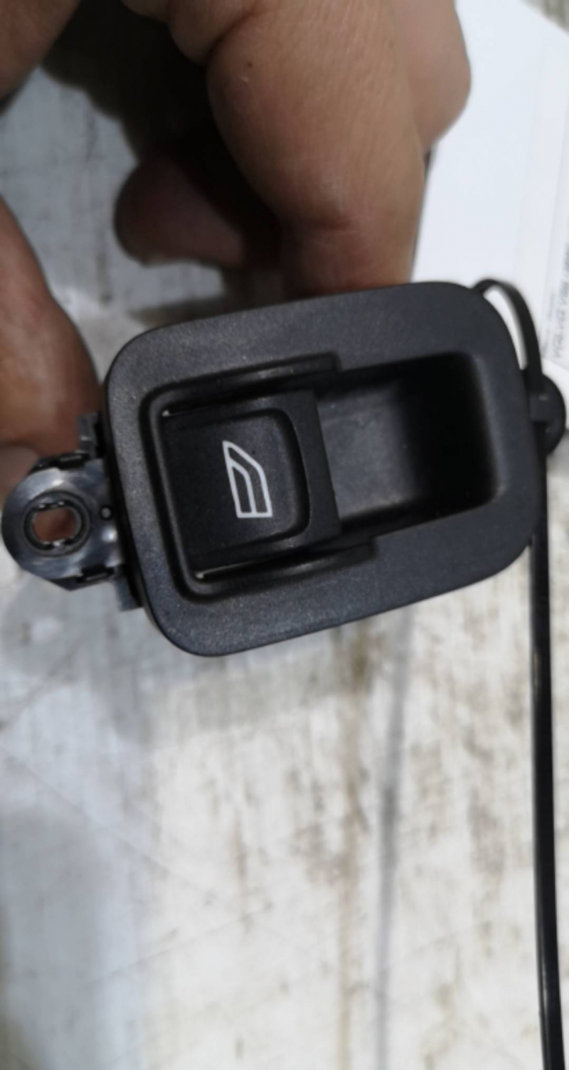 Botão Vidros VOLVO V50 (545) | 03 - 12 Imagem-1