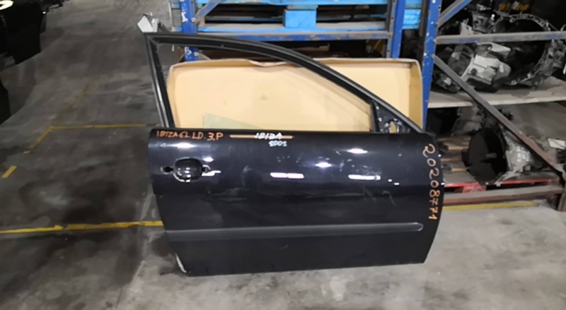 Porta Frente Dto SEAT - ID S_68770