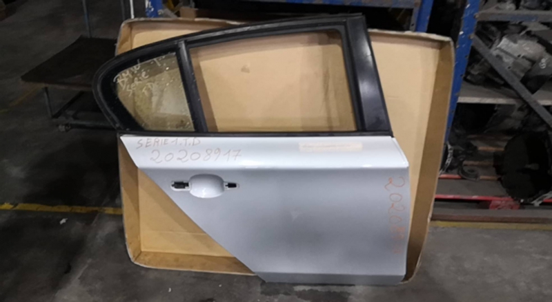 Porta Trás Dto BMW - ID S_68916