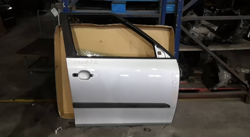 Porta Frente Dto SKODA - ID S_68919
