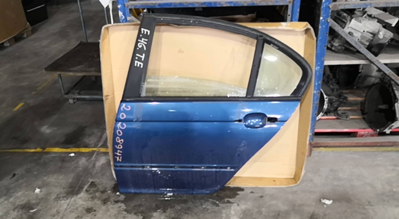 Porta Trás Esq BMW - ID S_68946