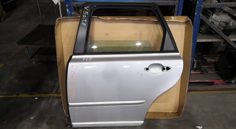 Porta Trás Esq VOLVO - ID S_68979
