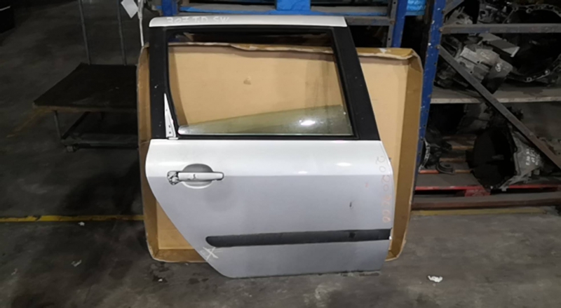 Porta Trás Dto PEUGEOT - ID S_68999