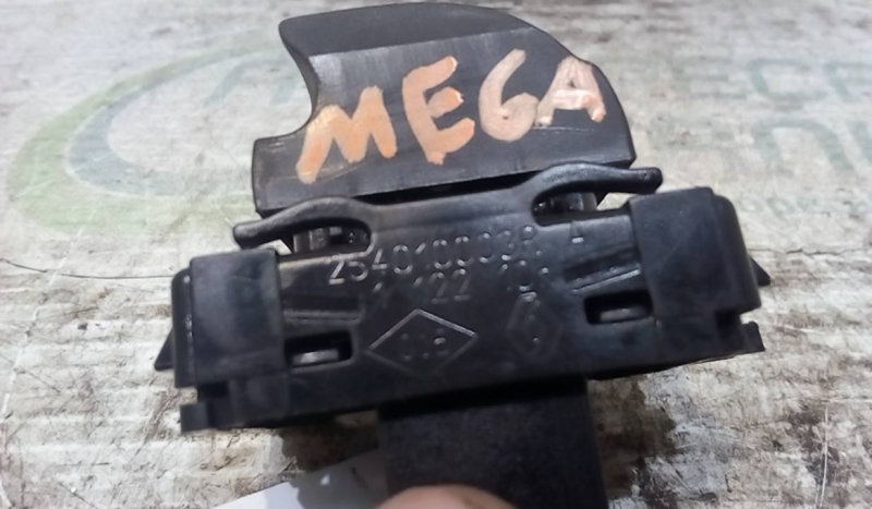 Botão Vidros RENAULT MEGANE III Hatchback (BZ0/1_) | 08 -  Imagem-1