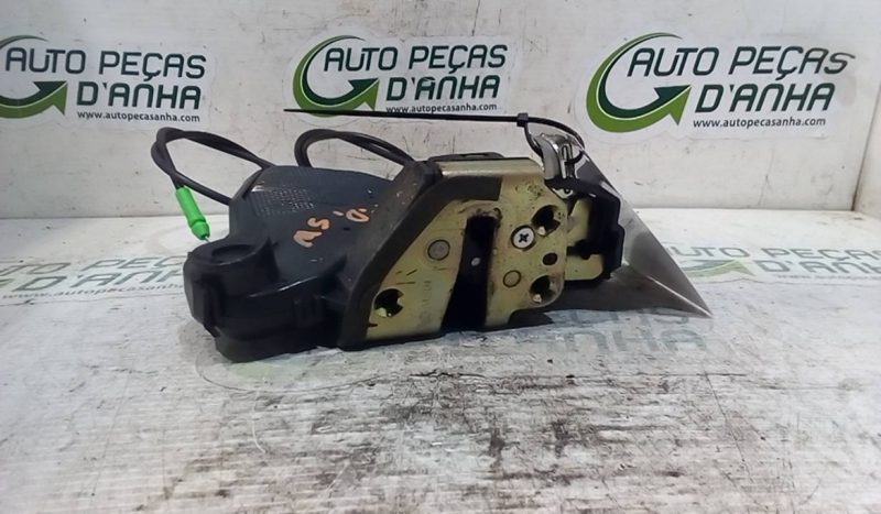 Fecho da Porta Frente Dto TOYOTA AVENSIS Combi (_T25_) | 03 - 08 Imagem-2