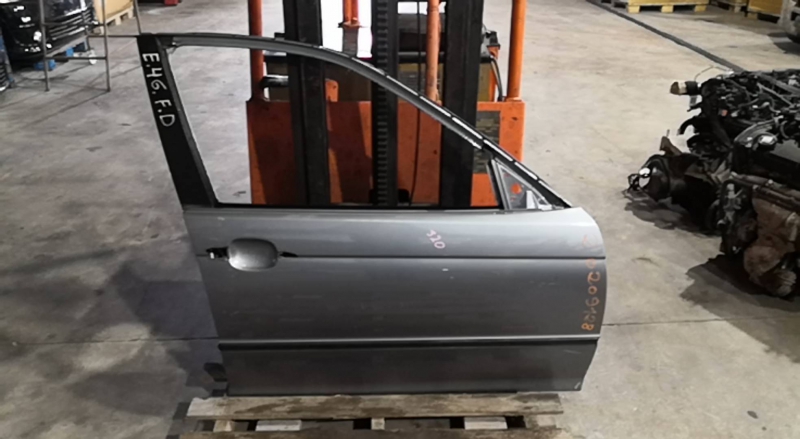 Porta Frente Dto BMW - ID S_69127