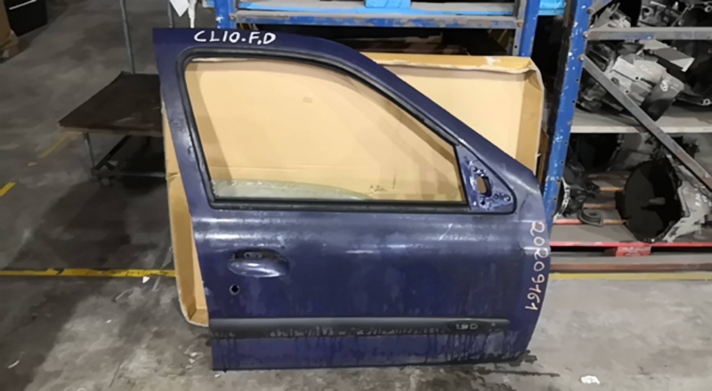 Porta Frente Dto RENAULT - ID S_69160