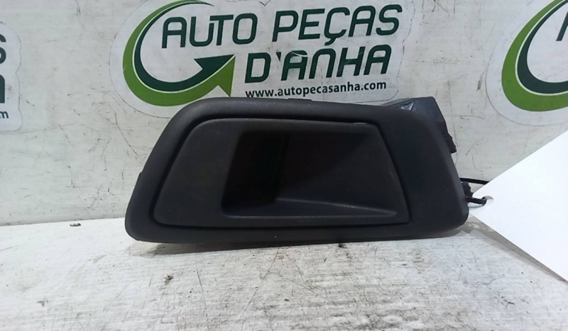 Puxador Interior Trás Esq FORD - ID S_69181