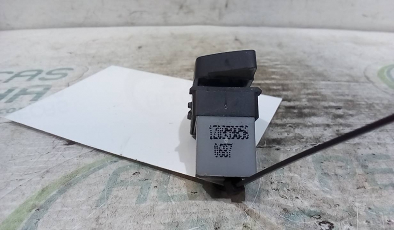 Botão Vidros SKODA OCTAVIA II Combi (1Z5) | 04 - 13 Imagem-1