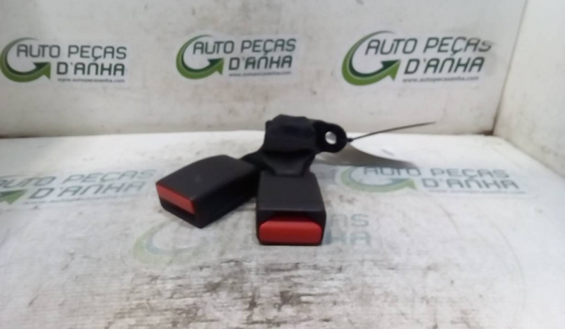 Engate Cinto Trás Meio PEUGEOT - ID S_69389