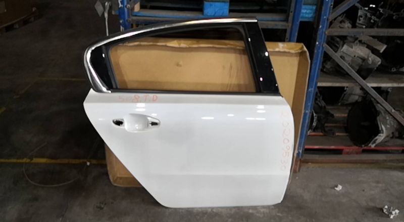 Porta Trás Dto PEUGEOT - ID S_69529