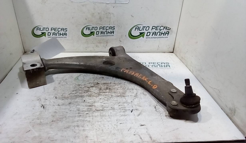 Braço Suspensão Frente Dto VOLKSWAGEN - ID S_69616