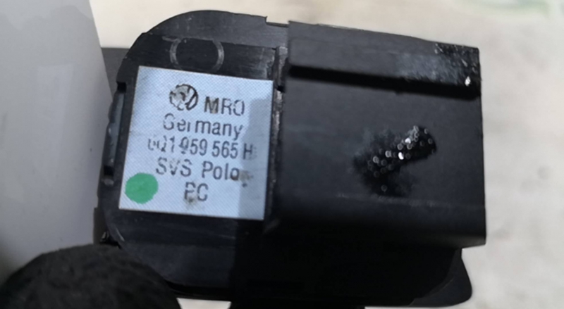 Botão Regulação Espelhos VOLKSWAGEN POLO (9N_) | 01 - 14 Imagem-1