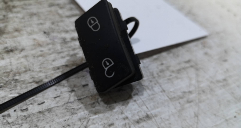 Botão Multifunções VOLKSWAGEN TOURAN (1T1, 1T2) | 03 - 10 Imagem-1