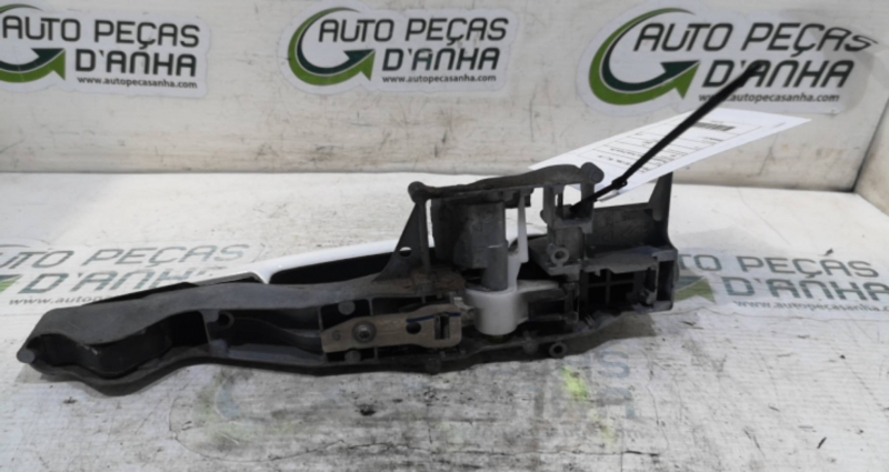 Puxador Exterior Porta Frente Dta PEUGEOT 207 (WA_, WC_) | 06 - 15 Imagem-1