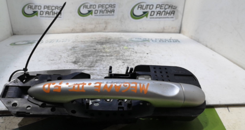 Puxador Exterior Porta Frente Dta RENAULT - ID S_70142