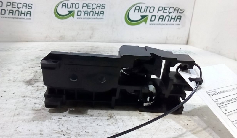 Puxador Interior Trás Esq TOYOTA AVENSIS (_T25_) | 03 - 08 Imagem-1