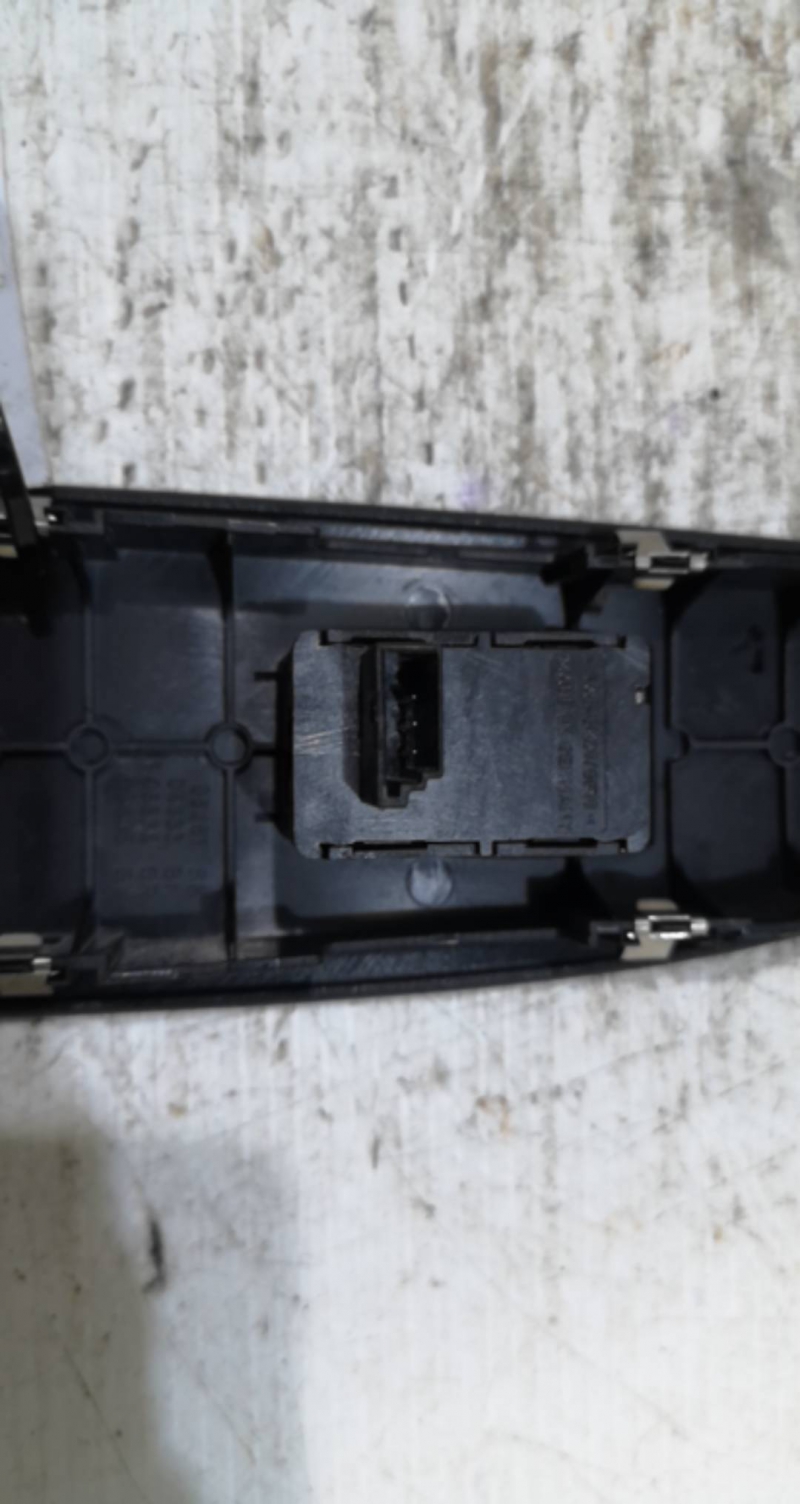 Botão Vidros BMW 1 (E87) | 03 - 13 Imagem-2