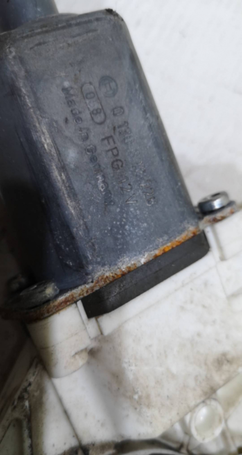 Elevador Frente Esq Electrico BMW 1 (E87) | 03 - 13 Imagem-4