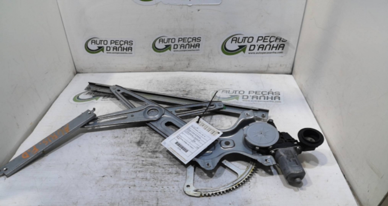 Elevador Frente Dto Electrico TOYOTA - ID S_70257