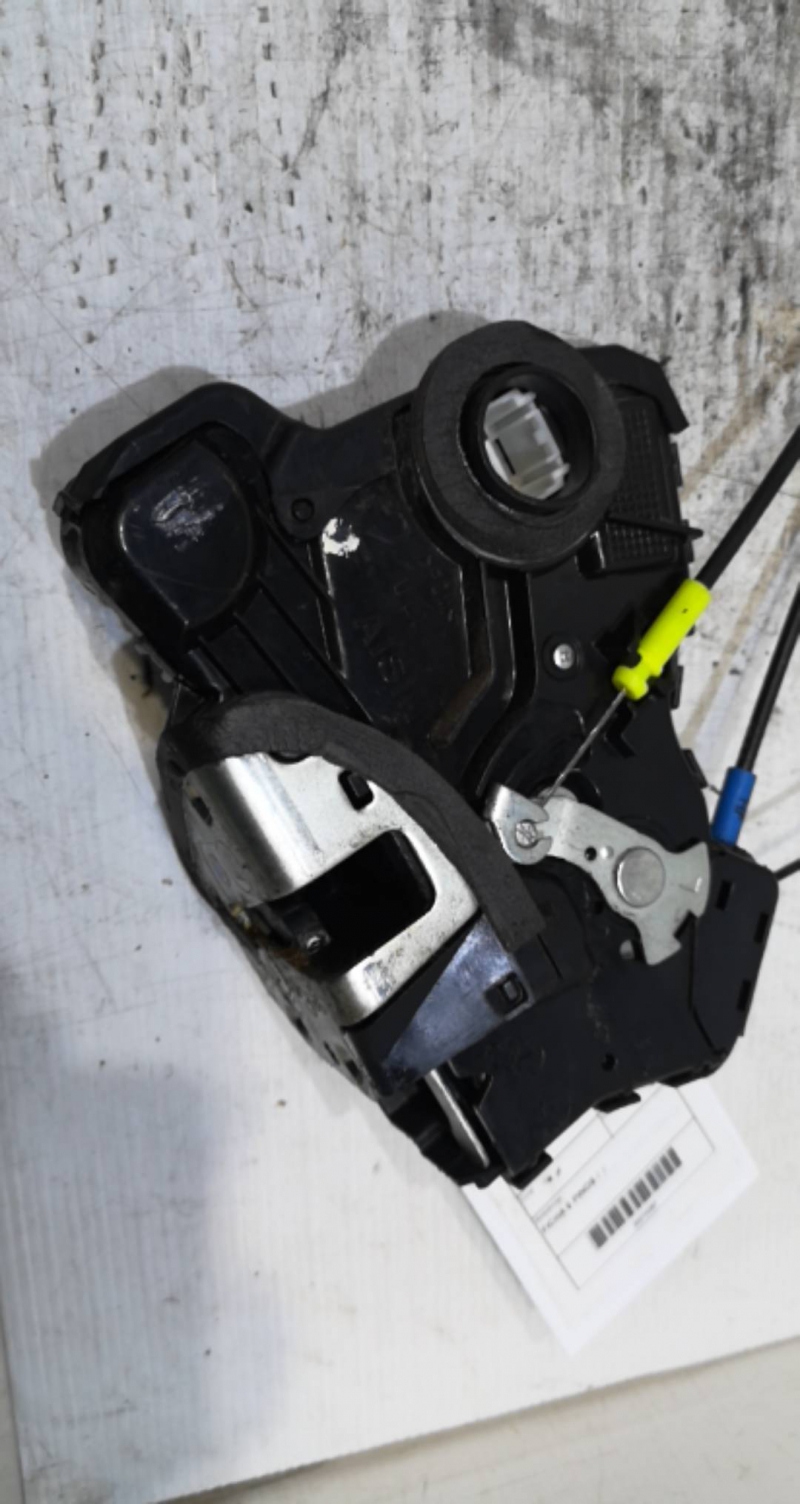 Fecho da Porta Frente Esq TOYOTA AURIS (_E15_) | 06 - 12 Imagem-1