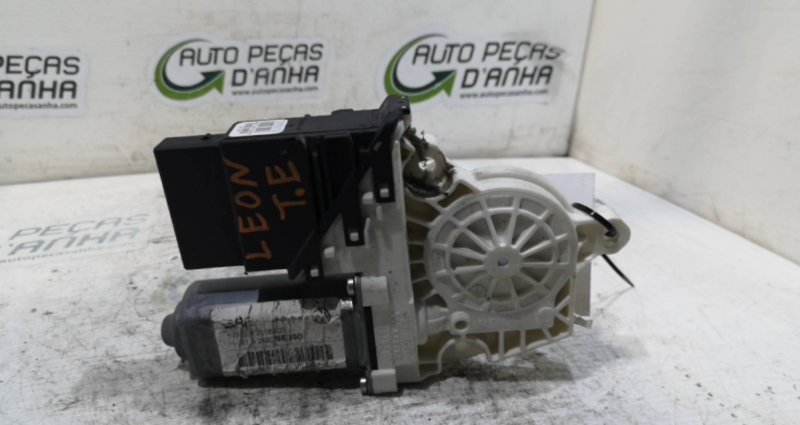 Motor elevador trás esq. SEAT - ID S_70301
