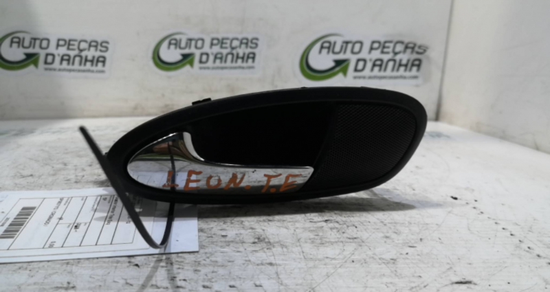 Puxador Interior Trás Esq SEAT - ID S_70307