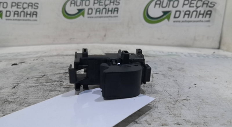 Botão Vidros TOYOTA AURIS (_E15_) | 06 - 12 Imagem-1