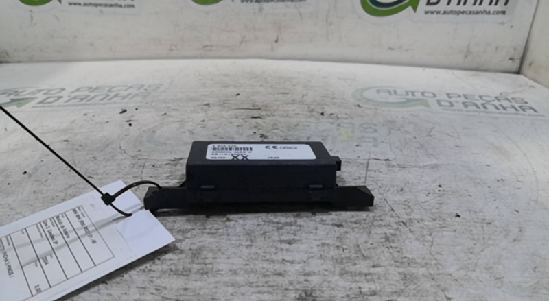 Modulo de Antena MINI MINI (R50, R53) | 01 - 06 Imagem-1