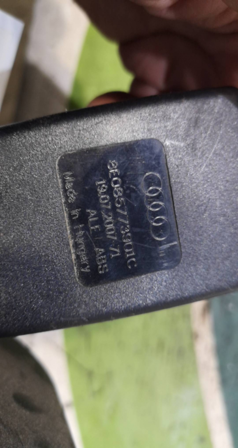 Engate Cinto Trás Meio AUDI A4 (8EC, B7) | 04 - 08 Imagem-2