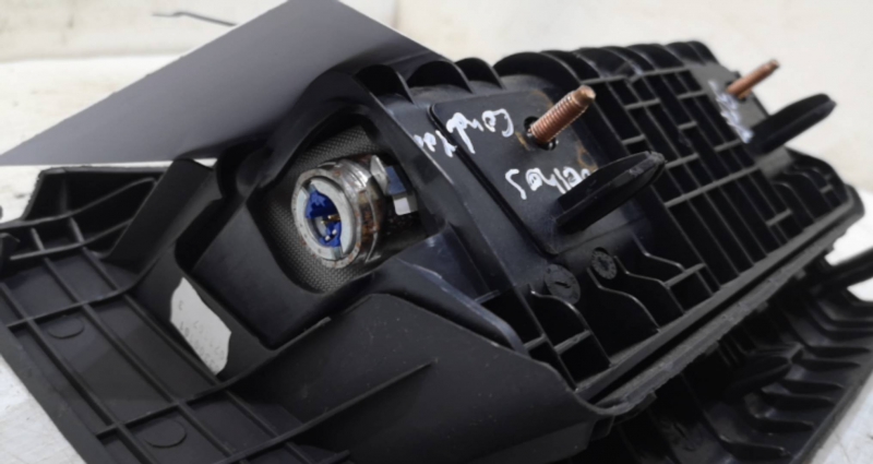 Airbag Joelhos Tablier PEUGEOT 308 I (4A_, 4C_) | 07 - 16 Imagem-2