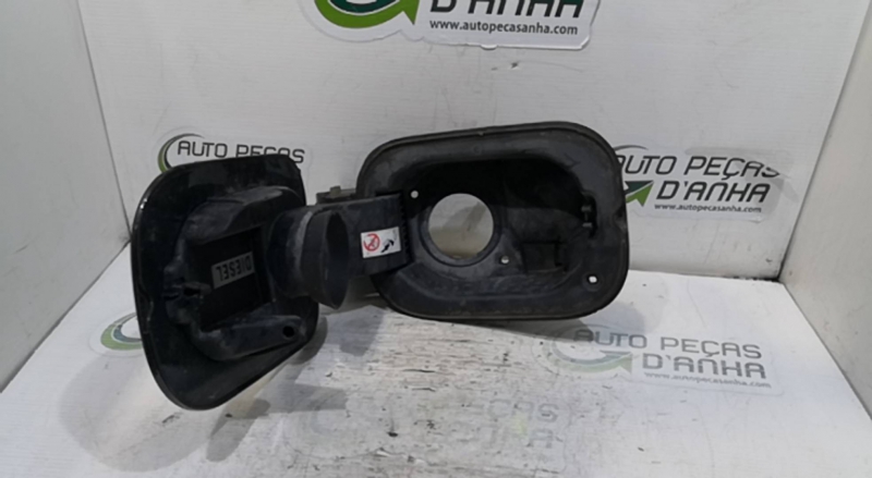 Tampa Exterior de Combustivel RENAULT MEGANE II Grandtour (KM0/1_) | 03 - 12 Imagem-1