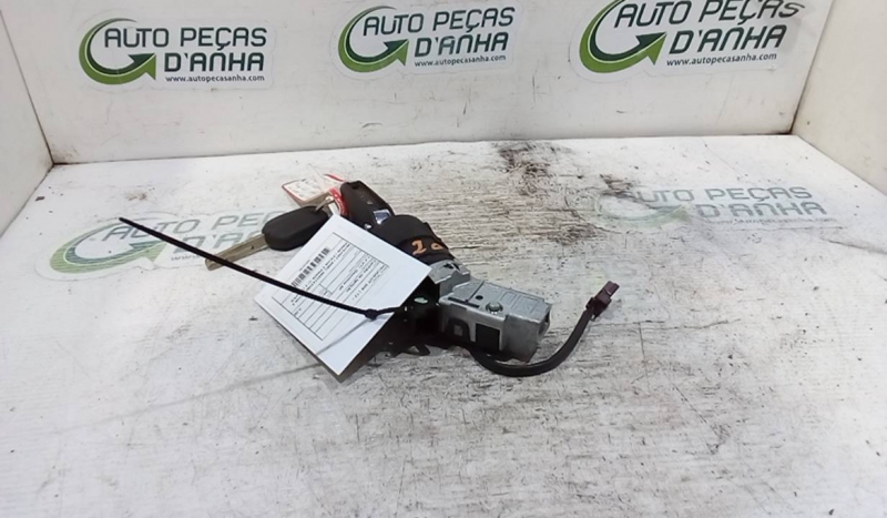 Canhão de Ignição PEUGEOT 208 I (CA_, CC_) | 12 -  Imagem-1